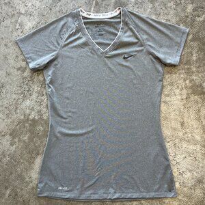 Nike Pro Dri-FIT Fitted V-Neck Short Sleeve Shirt Women's Large Gray Workout